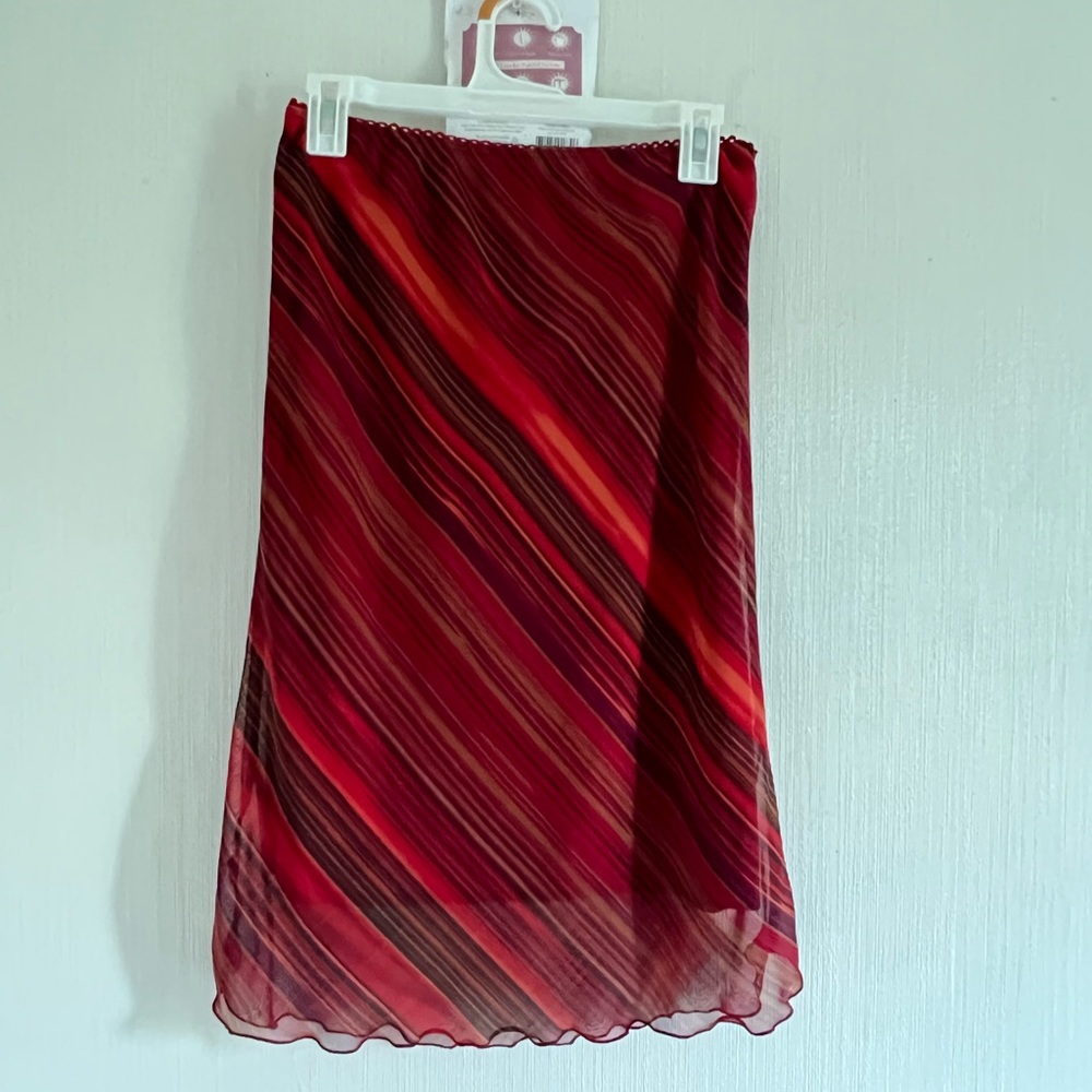 beautiful red skirt